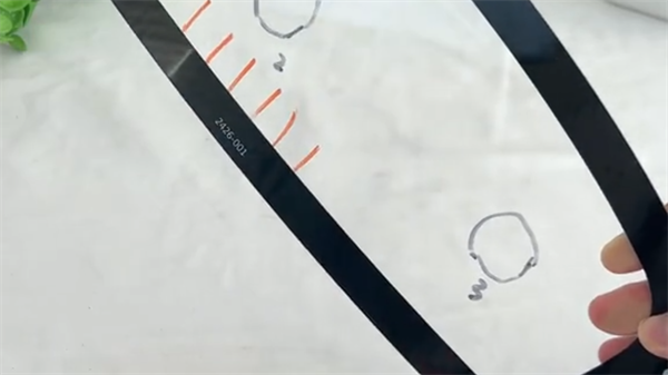 擋風玻璃霧度和透明度是多少？擋風玻璃霧度和透明度測量方法